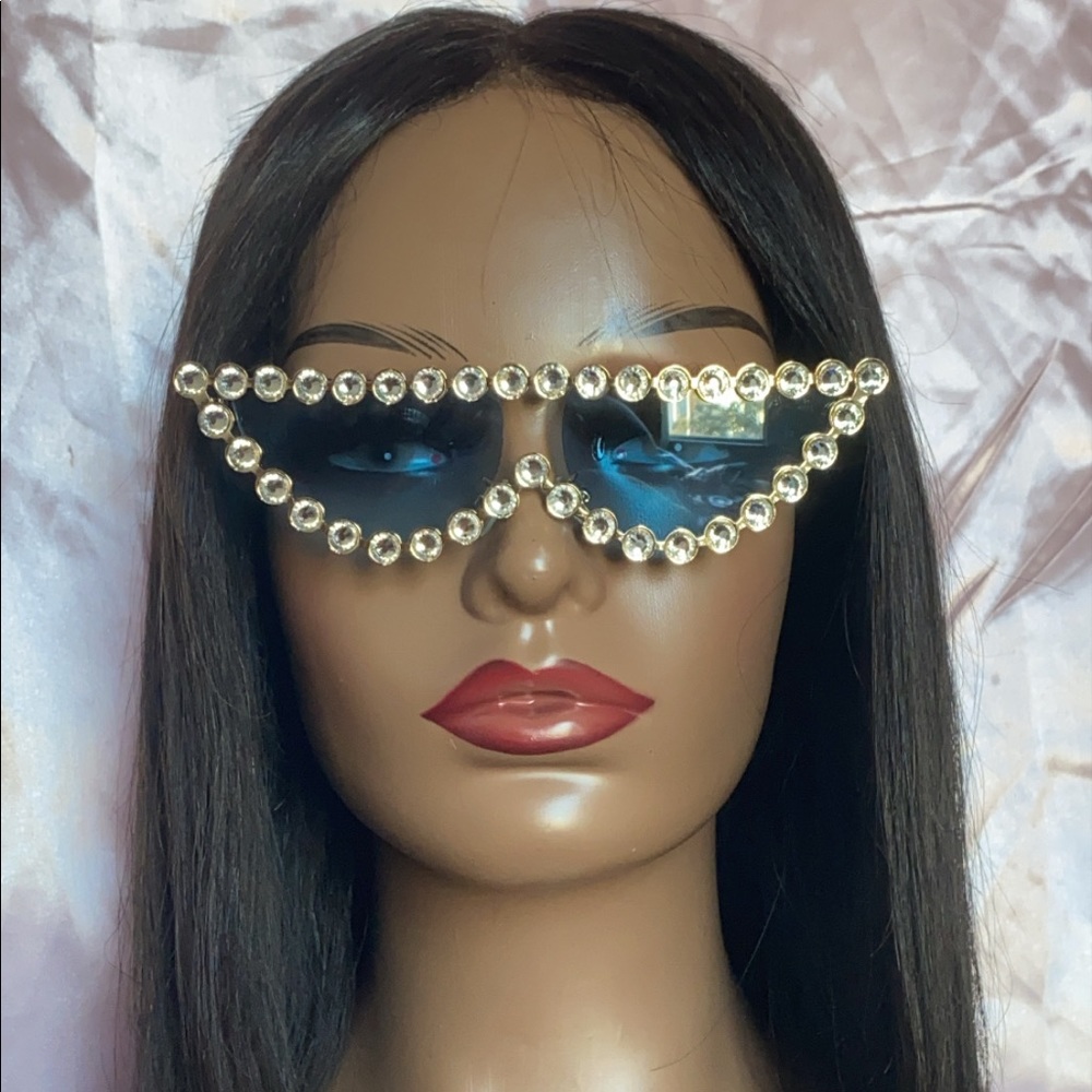 Crystal studded Cat-Eyed sunglasses